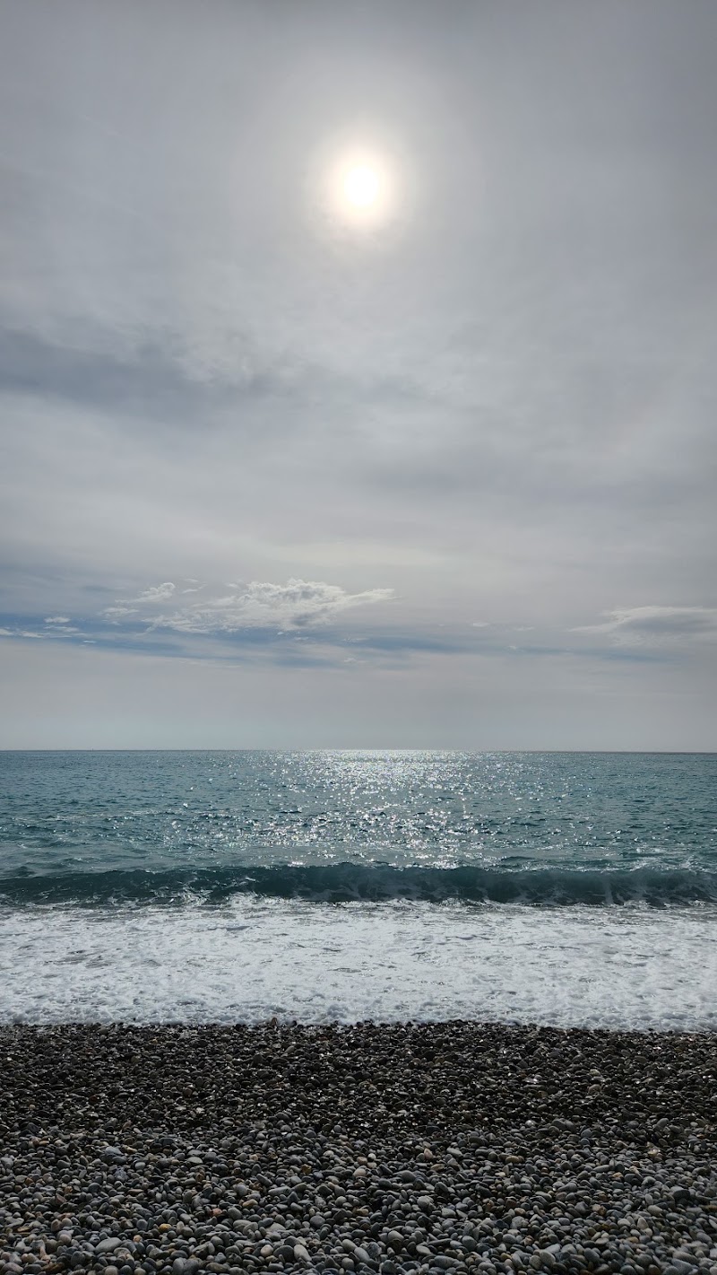 Ponchettes Public Beach - Ponchettes Public Beach Ponchettes Public Beach, Nice, France