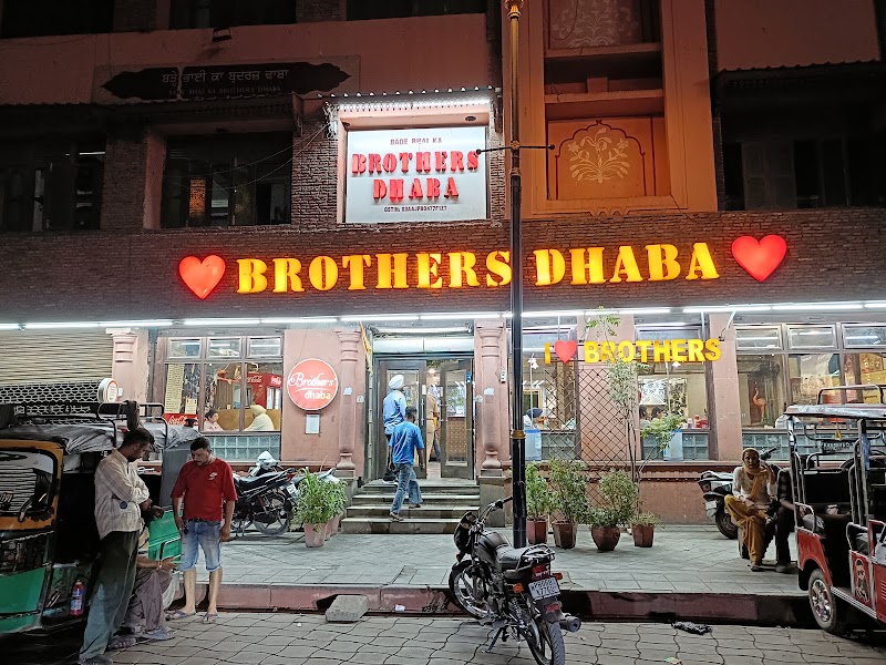 Bade Bhai Ka Brothers Dhaba - Bade Bhai Ka Brothers Dhaba near Town Hall, Town Hall, Katra Ahluwalia, Amritsar, Punjab 143006, India