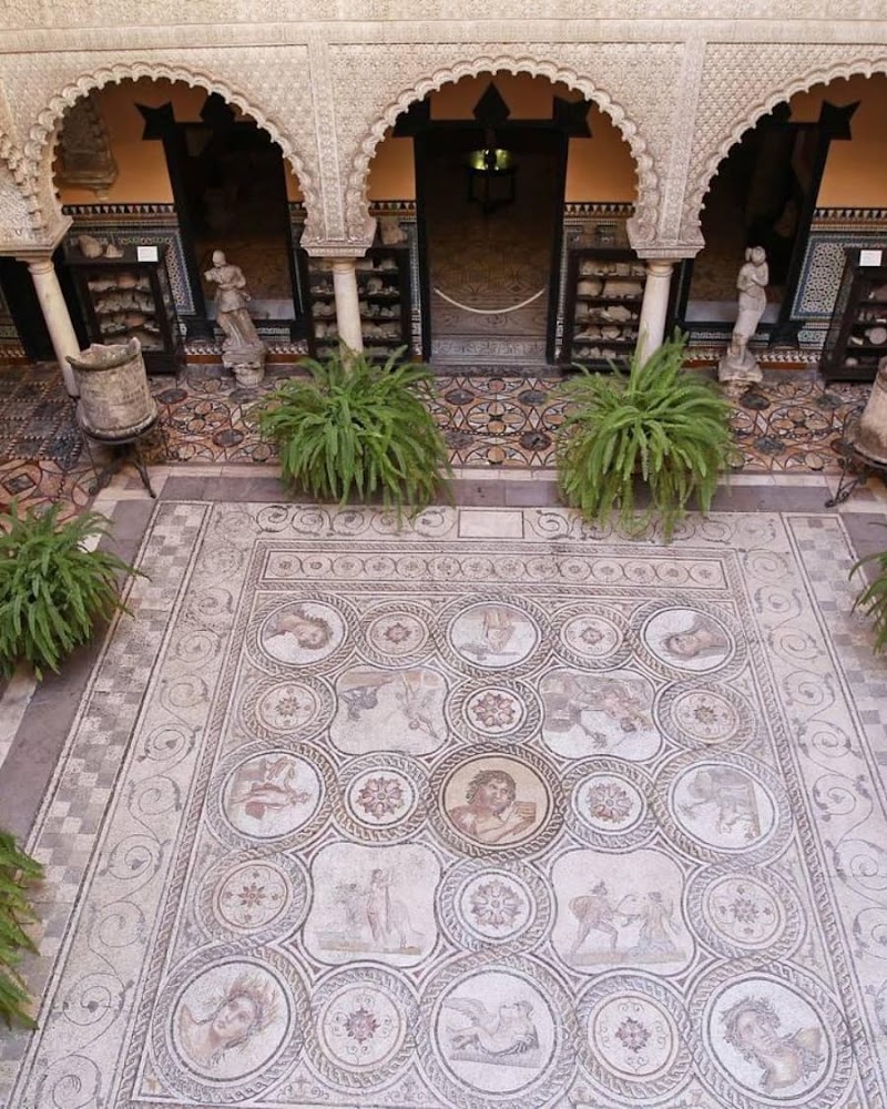 Palacio de la Condesa de Lebrija - Palacio de la Condesa de Lebrija C. Cuna, 8, Casco Antiguo, 41004 Sevilla, Spain