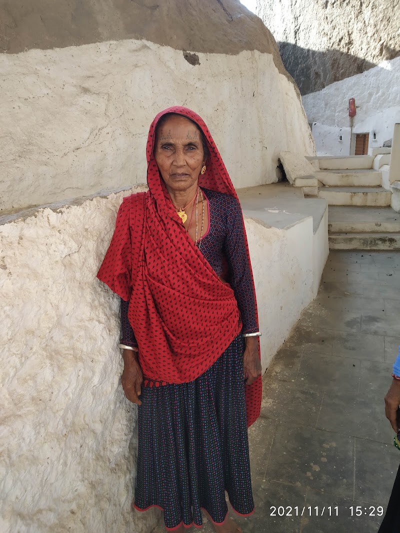 Devgiri Temple - देवगिरि माता जी का मंदिर - Devgiri Temple - देवगिरि माता जी का मंदिर, Devgiri hills, gaon, near Mori, Sena, Jawai Bandh, Rajasthan 306126, India