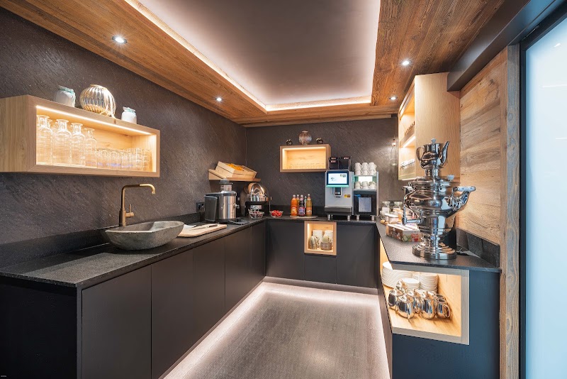 Hotel Ciamp - Hotel Ciamp Str. Val, 5, 39047 Santa Cristina Valgardena BZ, Italy