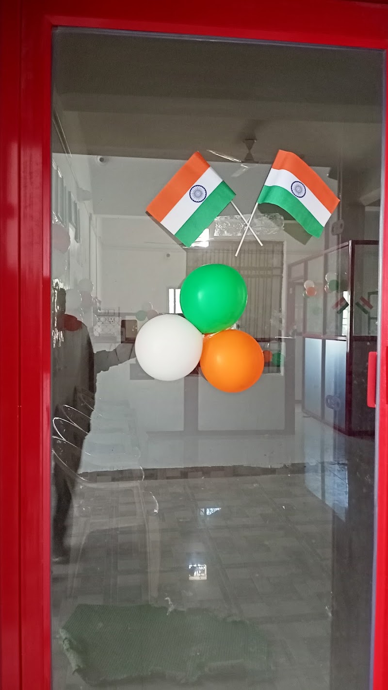 AU Small Finance Bank - AU Small Finance Bank, Ward No 15, 1st Floor, Mahelpara, Main Road, Saraipali, Jharmunda Tukd, Chhattisgarh 493558, India