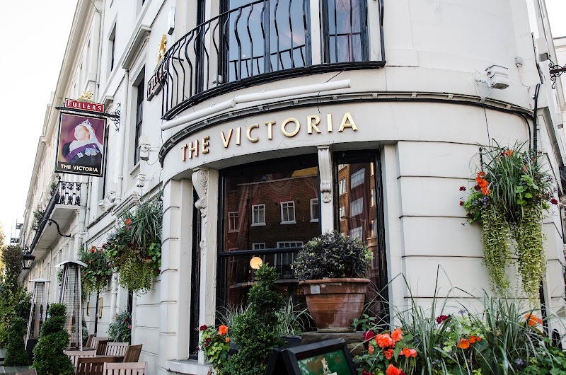 The Victoria, Paddington - The Victoria, Paddington 10A Strathearn Pl, Tyburnia, London W2 2NH, UK