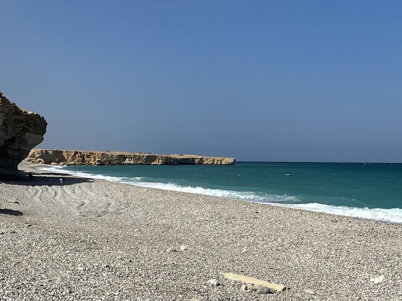 Pebble beach Tiwi - Pebble beach Tiwi, R7C7+MG7, Unnamed Road, Tiwi, Oman