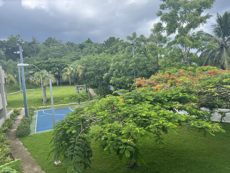 Ridge Top Luxury Apartments - Ridge Top Luxury Apartments 270 Av. San Ignacio, Guaynabo, 00969, Puerto Rico