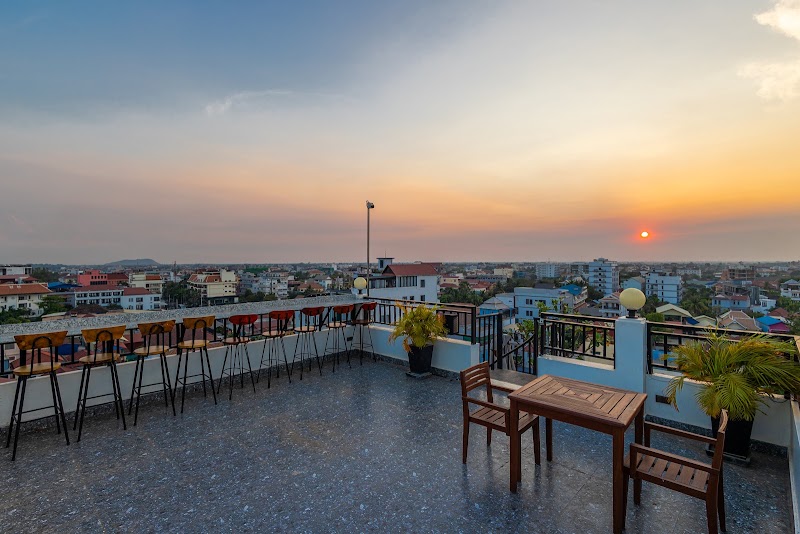 Two Seasons Siem Reap Hotel