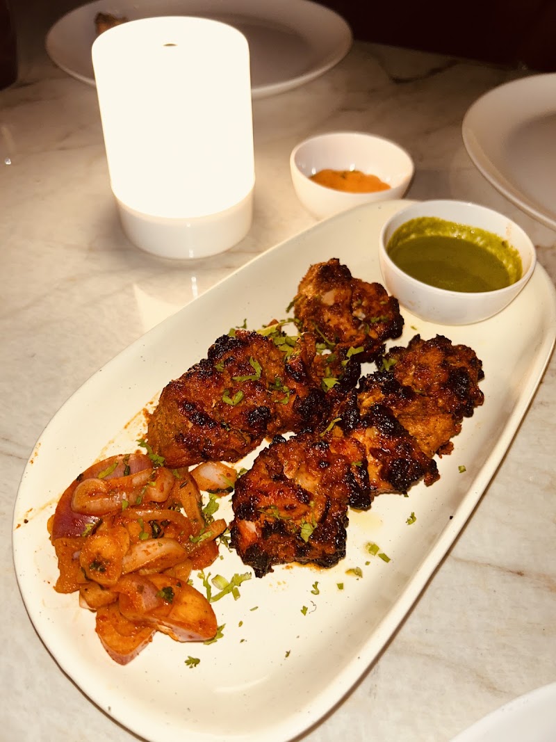 Stella - Stella Swami Jairamdas Shopping Center, Ramakrishna Chemburkar Marg, शिवसाई को हा सोसायटी, Sindhi Society, Chembur, Mumbai, Maharashtra 400074, India