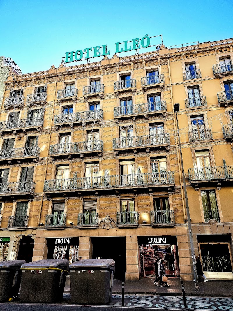 Hotel Lleo - Hotel Lleo Carrer de Pelai, 22, 24, Ciutat Vella, 08001 Barcelona, Spain