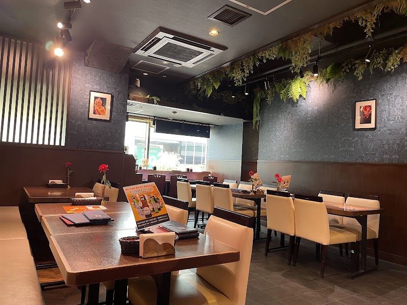 Bangera's Kitchen - Bangera's Kitchen, Japan, 〒104-0061 Tokyo, Chuo City, Ginza, 2-chōme−10, 西２−２ 銀座インズ2、2階