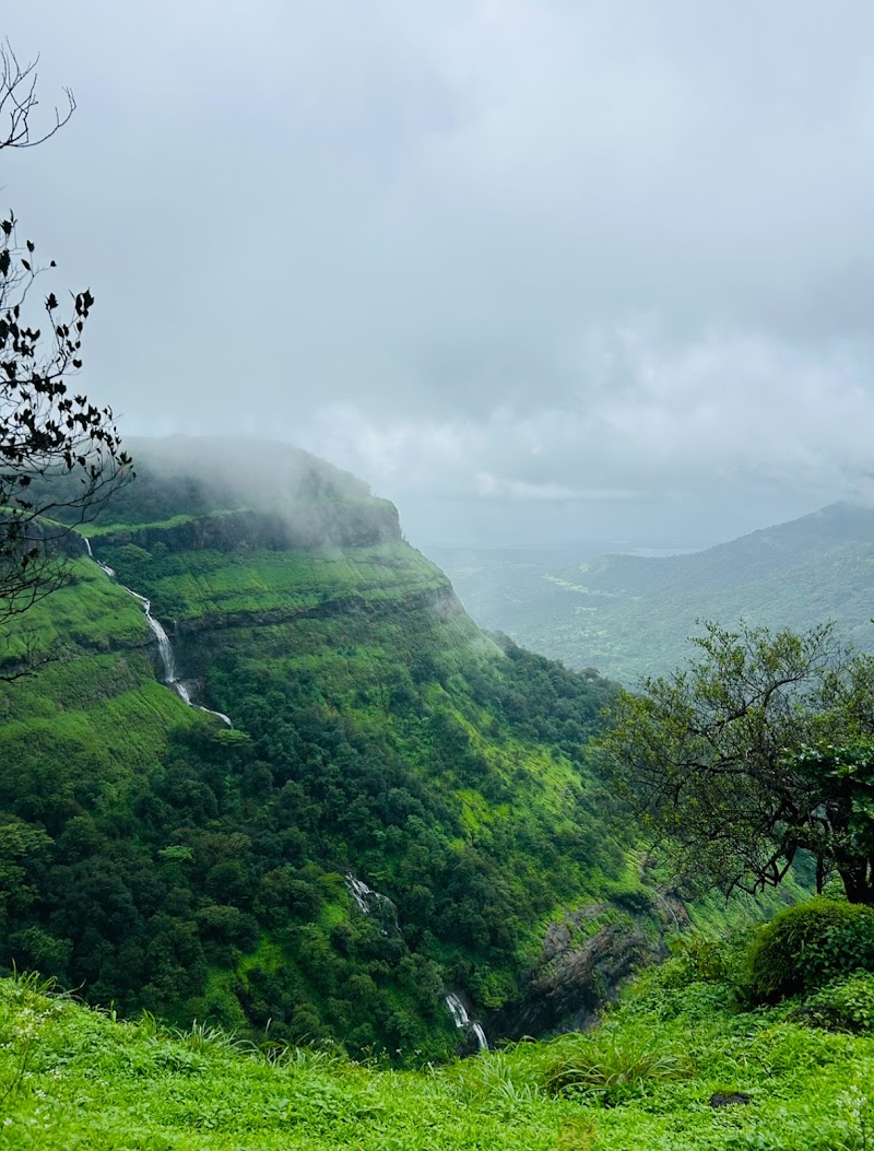 Garbett waterfall point