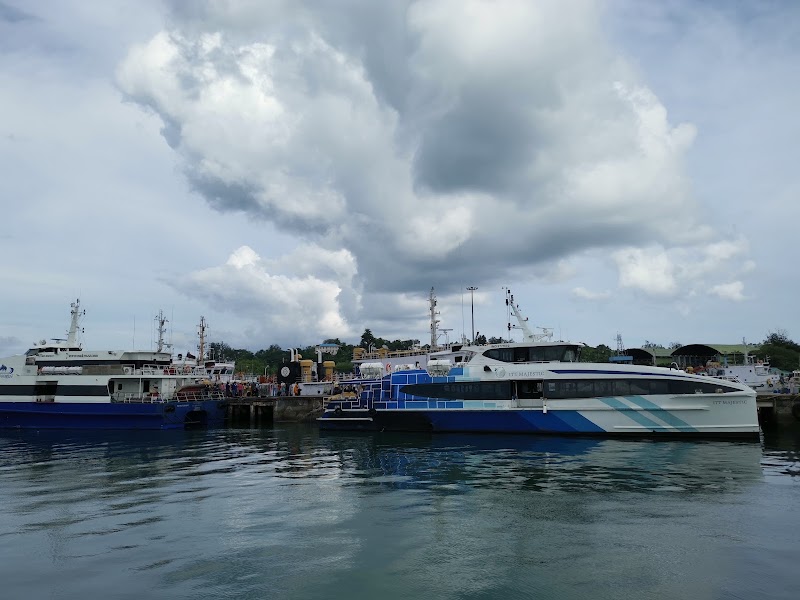 Phoenix Bay Jetty - Phoenix Bay Jetty, Phoenix Bay, Sri Vijaya Puram, Andaman and Nicobar Islands 744101, India
