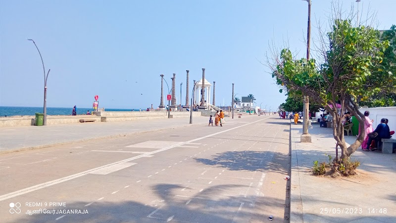 Rock beach view point - Rock beach view point WRMP+8CM, White Town, Puducherry, 605001, India