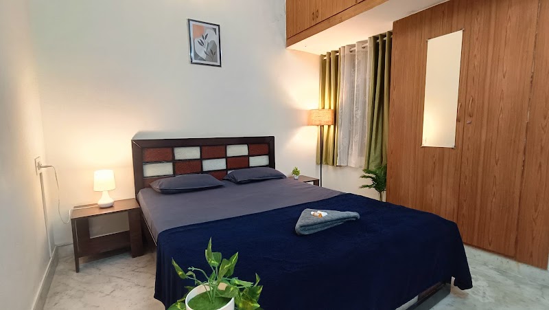 Flickstays Crown - Flickstays Crown, 332, 4th Ave St, Teacher's Colony, Jakkasandra, 1st Block Koramangala, HSR Layout 5th Sector, Bengaluru, Karnataka 560034, India