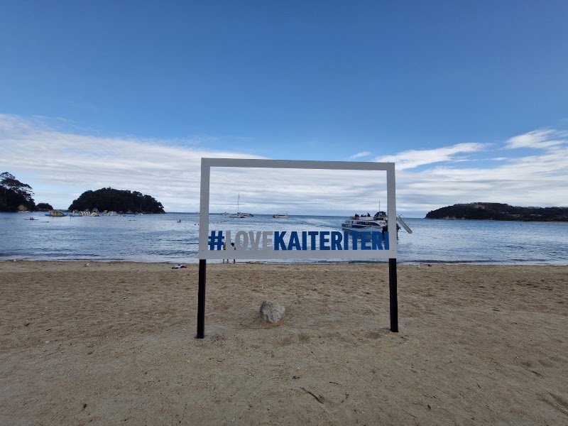 Kaiteriteri Beach - Kaiteriteri Beach, Tasman Bay 7197, New Zealand