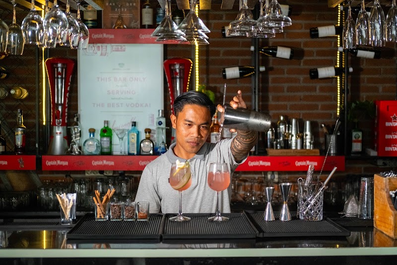 Amok Sunset Restaurant & Bar