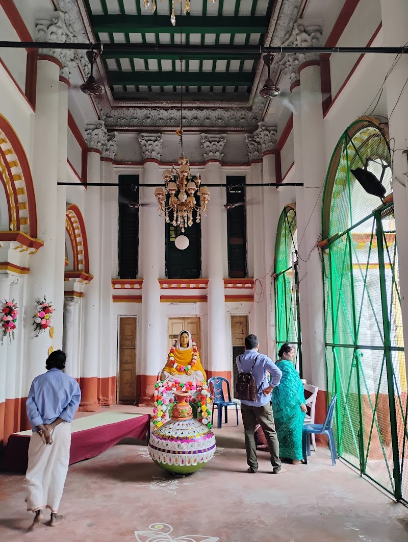 Janbazar Rajbari - Janbazar Rajbari 18/3 Esplanade, 20, Rafi Ahmed Kidwai Rd, Esplanade, Janbazar, Taltala, Kolkata, West Bengal 700013, India