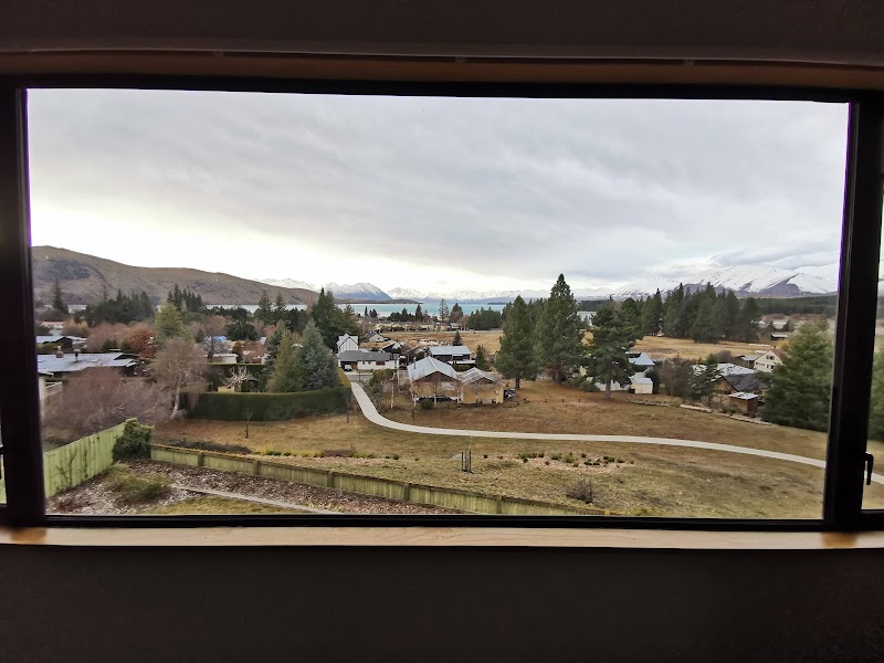 Lake House - Discover Tekapo Accommodation - Lake House - Discover Tekapo Accommodation 3 Hamilton Drive, Lake Tekapo 7945, New Zealand