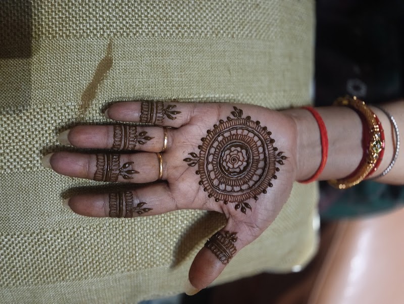 Shradha mehendi art - Shradha mehendi art, Bapu nagar, Zone 2, sector 11, Janjgiri, Khursipar, Durg, Chhattisgarh 490011, India
