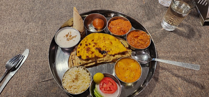 Royal Recipes Restaurant - Royal Recipes Restaurant Royal recipes, Amer Rd, Parasrampuri, Jaipur, Jaipur Nagar Nigam Area, Rajasthan 302002, India
