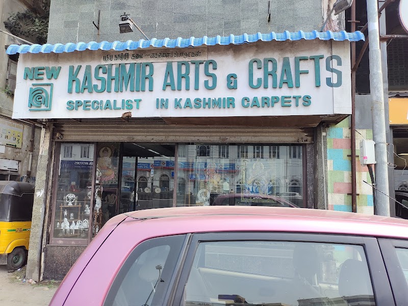 New Kashmir Art And Crafts(Govt Regd) - New Kashmir Art And Crafts(Govt Regd) Ground floor, Spencer Plaza Mall, G60, Anna Salai, Chennai, Tamil Nadu 600002, India