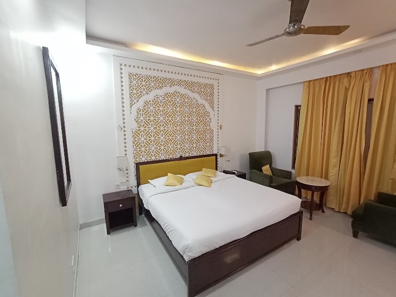 Hotel Heritage Inn - Hotel Heritage Inn, WV8P+RVX Hotel Complex, 4, Jaisalmer - Sam - Dhanana Rd, CVS Colony, Jaisalmer, Kishan Ghat, Rajasthan 345001, India