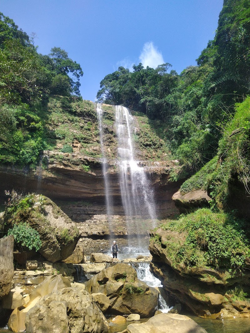 Kynrem falls - Kynrem falls 6PG8+VMV, Sohra, Meghalaya 793108, India