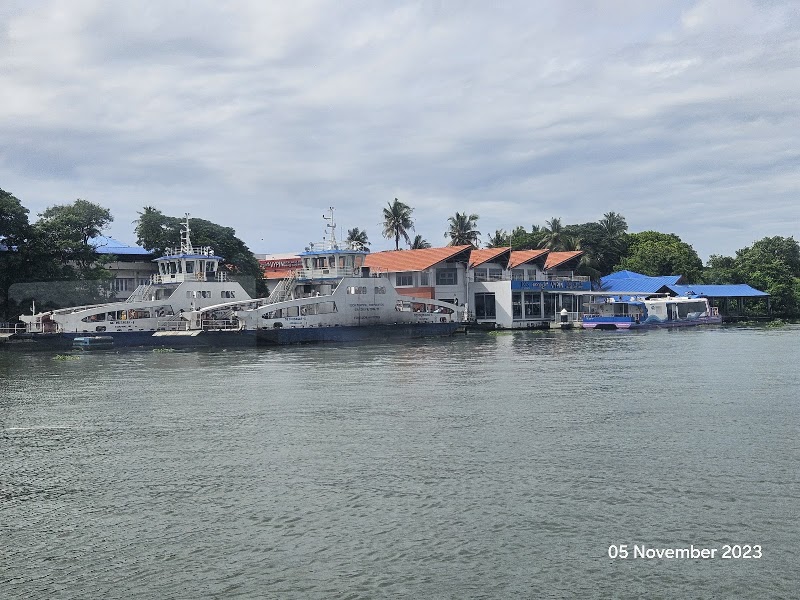 Vypin - Vypin, Fort Vypin, Puthuvype, Kochi, Keralam 682508, India