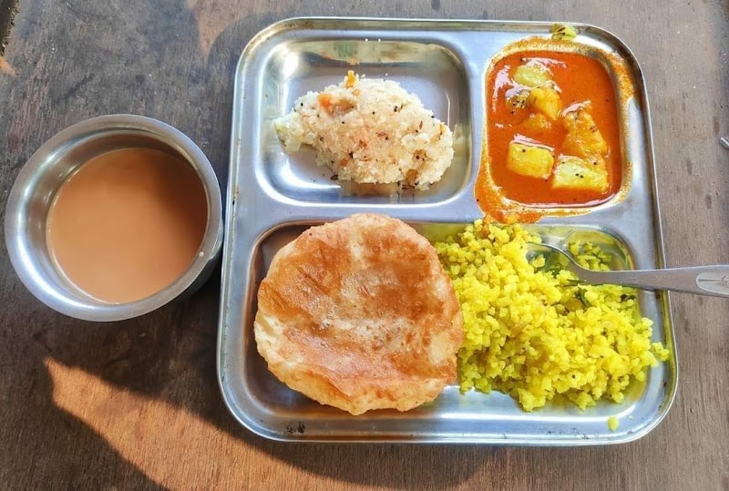 Khadadi katta (खादाडी कट्टा) - Khadadi katta (खादाडी कट्टा) Kelkar boys hostel, L. V, road Joshi palanad, opp. Shivalay apartment, Zadgaon, Ratnagiri, Maharashtra 415612, India