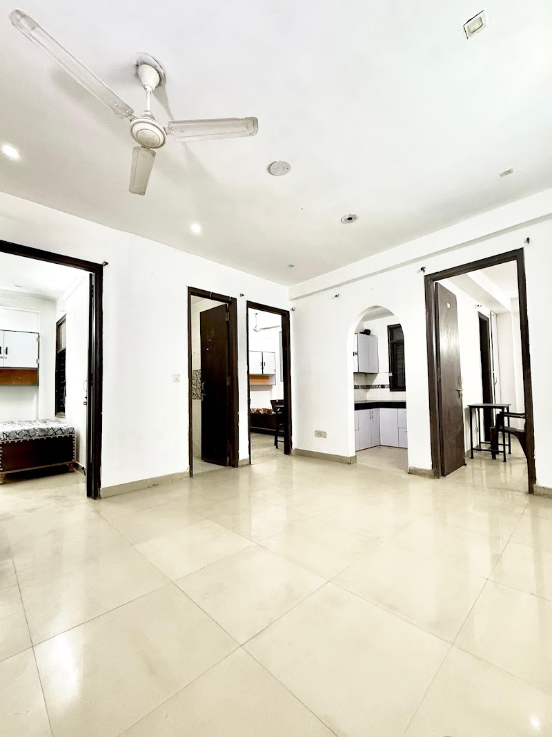 LivIT Stays Platinum - (Best PG in Saket) - LivIT Stays Platinum - (Best PG in Saket) B5, Block B, Paryavaran Complex, Saket, New Delhi, Delhi 110030, India