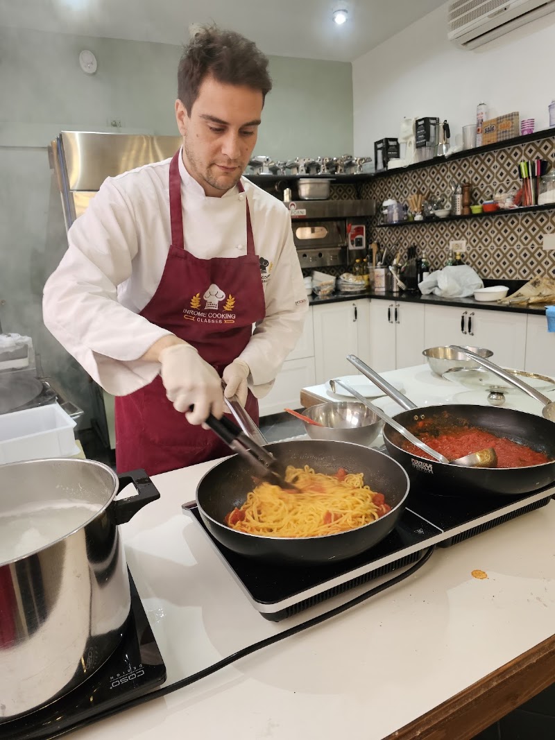 InRome Cooking Classes - InRome Cooking Classes, Corso del Rinascimento, 63-65 Vicolo Savelli, 11, Via Giustiniani, 18, 00186 Roma RM, Italy
