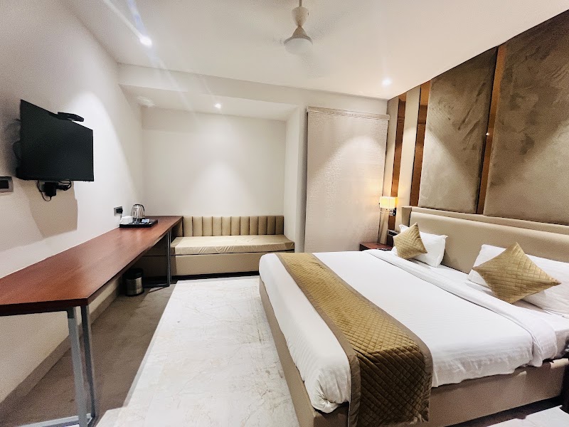 Aurea - By The Wallflower Hotels - Aurea - By The Wallflower Hotels MPB-9, near Narcotics Office, Mahaveeer Nagar 1, Mahaveer Nagar-I, Mahaveer Nagar Housing Board Colony, Mahaveer Nagar, Kota, Rajasthan 324005, India