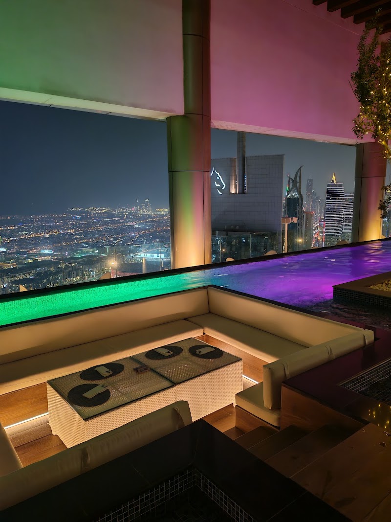 Malibu Sky Lounge & Bar - Malibu Sky Lounge & Bar Paramount Hotel Midtown 113797 - شارع المستقبل - الخليج التجاري - دبي - United Arab Emirates