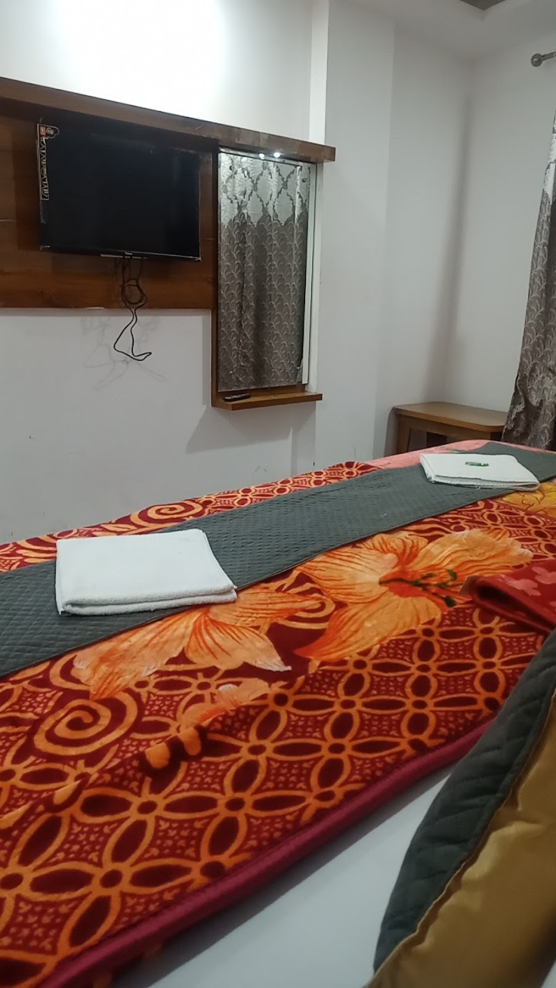 Hotel The Elegance - Hotel The Elegance, opp Railway Station Katra Jammu and Kashmir, Katra, 182301
