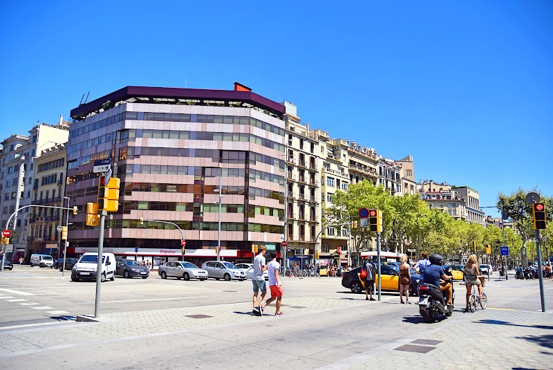 Barcelona Sotheby's International Realty - Real Estate - Barcelona Sotheby's International Realty - Real Estate P.º de Gracia, 41, 2º 1º Casa, Eixample, 08007 Amatller, Barcelona, Spain