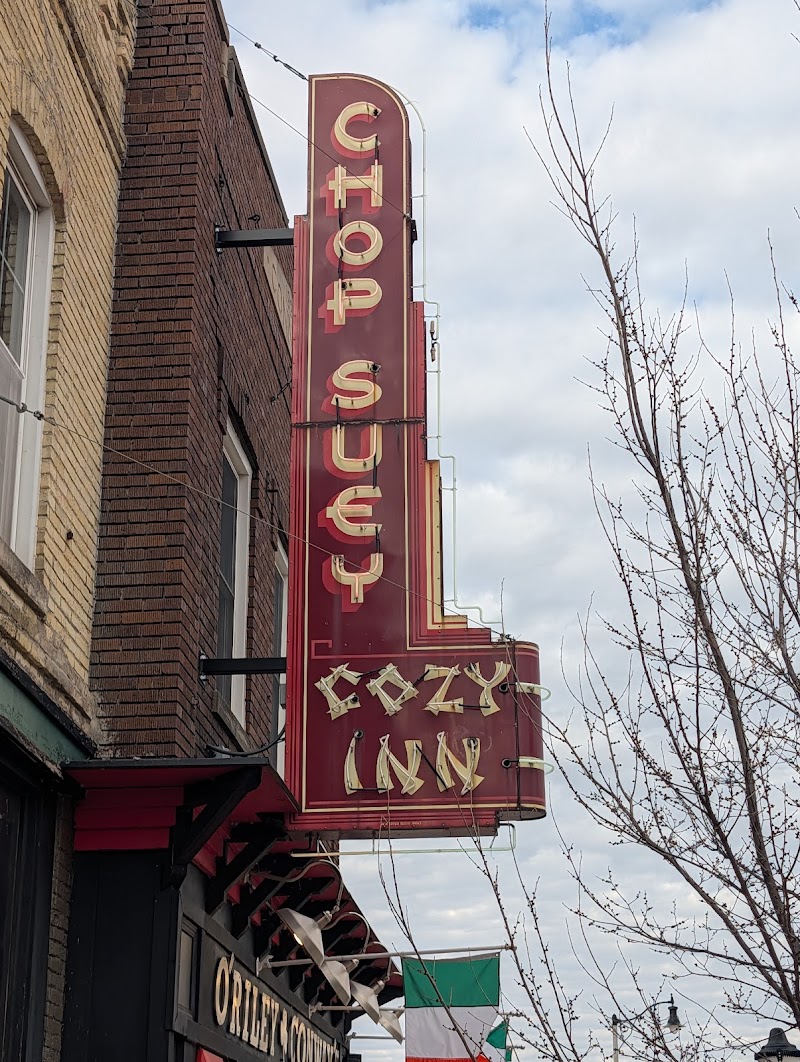 Cozy Inn Chinese Restaurant - Cozy Inn Chinese Restaurant, 214 W Milwaukee St, Janesville, WI 53548, USA