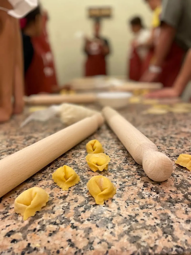 Pastamania - Experience in Rome - Pastamania - Experience in Rome, Via della Gatta, 14, 00186 Roma RM, Italy