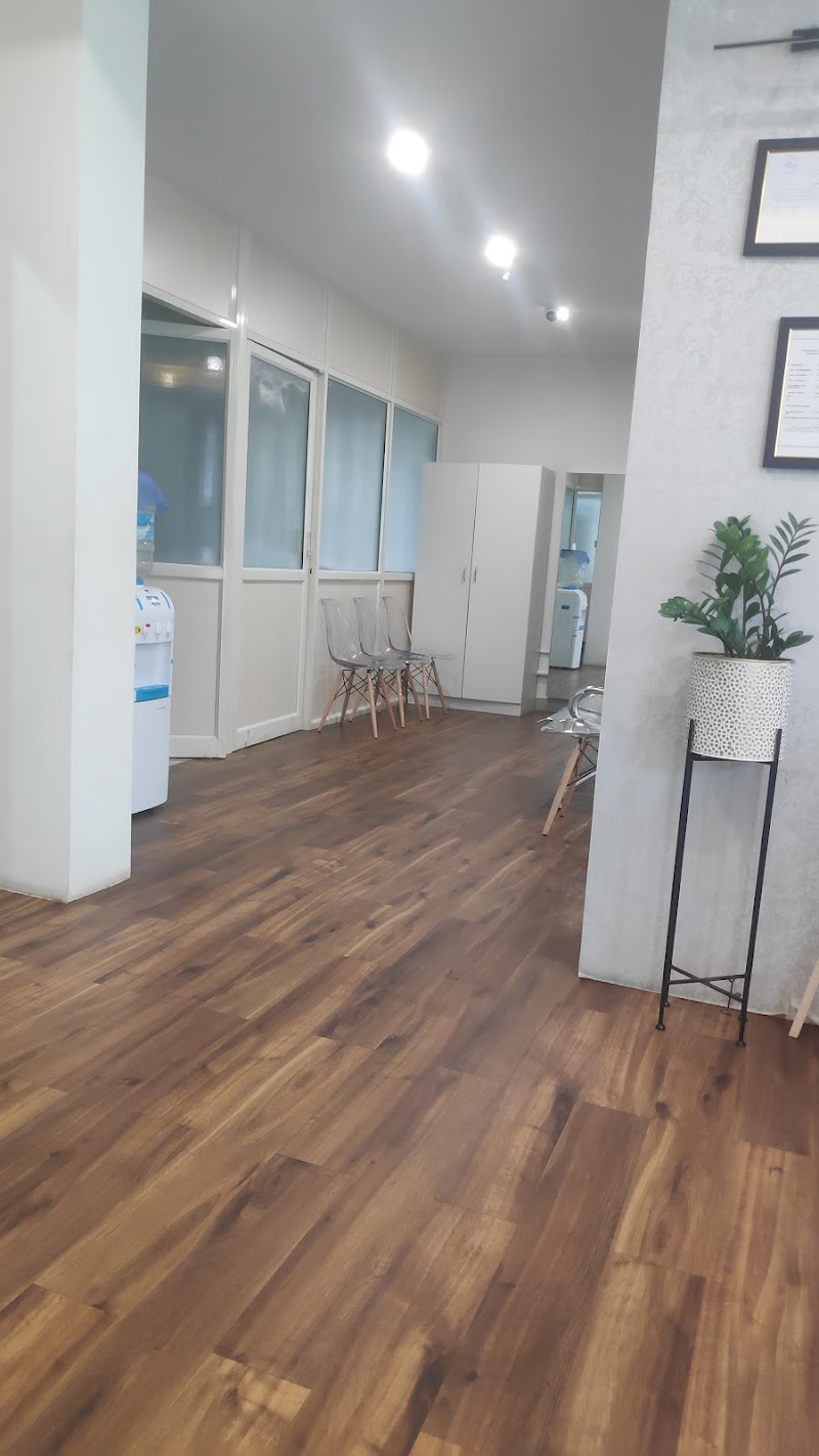 Dr.Renu's Skin & Hair Clinic - Dr.Renu's Skin & Hair Clinic 17, 2nd floor, 17th Cross, 9th, Main Road, 7th Sector, HSR Layout, Bengaluru, Karnataka 560102, India