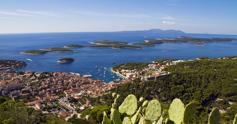 Ilirio's Hvar Tours - Ilirio's Hvar Tours Poljana Grgura Ninskog 9, 21000, Split, Croatia