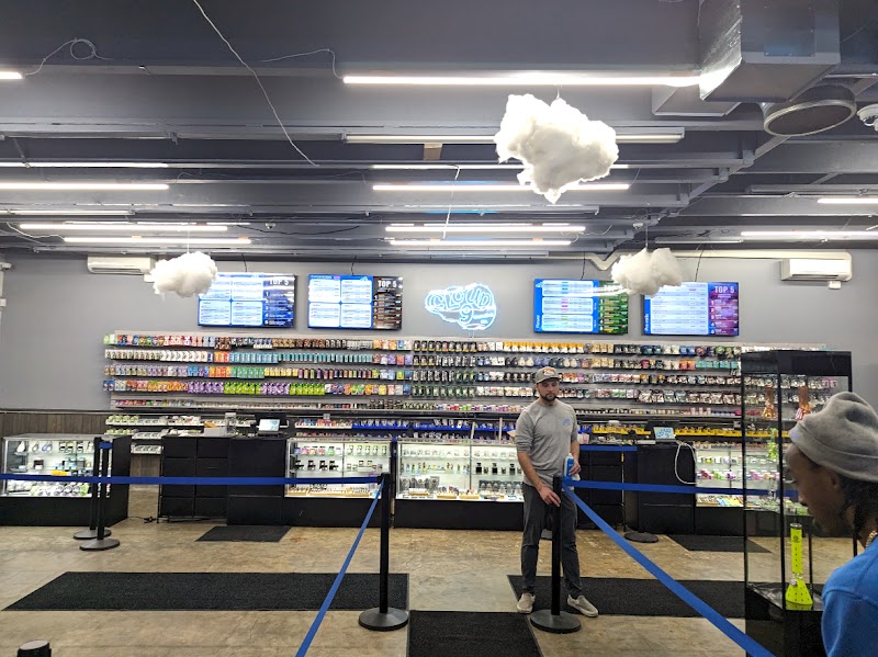 Cloud 9 Cannabis Co. - Cloud 9 Cannabis Co. 20308 77th Ave NE Ste b, Arlington, WA 98223, USA