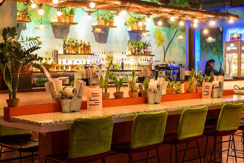 Powai SOCIAL - Powai SOCIAL Delphi B Wing, 6, Orchard Ave, Hiranandani Gardens, Panchkutir Ganesh Nagar, Powai, Mumbai, Maharashtra 400076, India