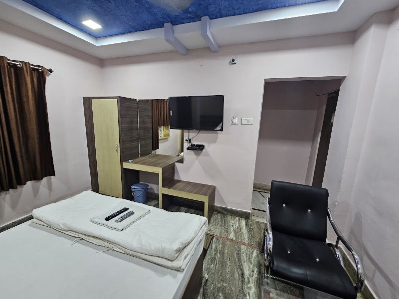 Hotel Bhagirathi - Hotel Bhagirathi, Pradeshipara, Sambhunagar Pada, Bhawanipatna, Odisha 766001, India