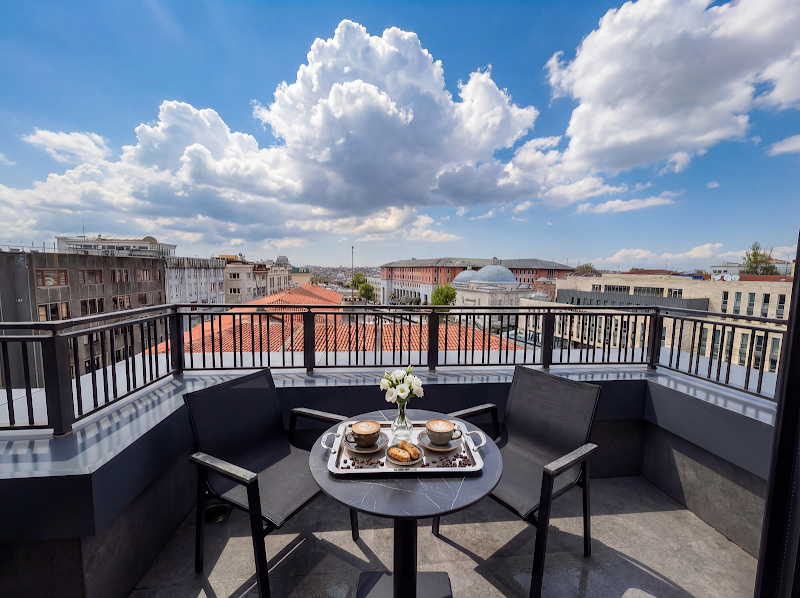 Edition Old City Hotel - Edition Old City Hotel, Mimar Kemalettin Mah. Ordu Cad, Beyazıt, Darphane Sk. No:1, 34130 Fatih/İstanbul, Türkiye