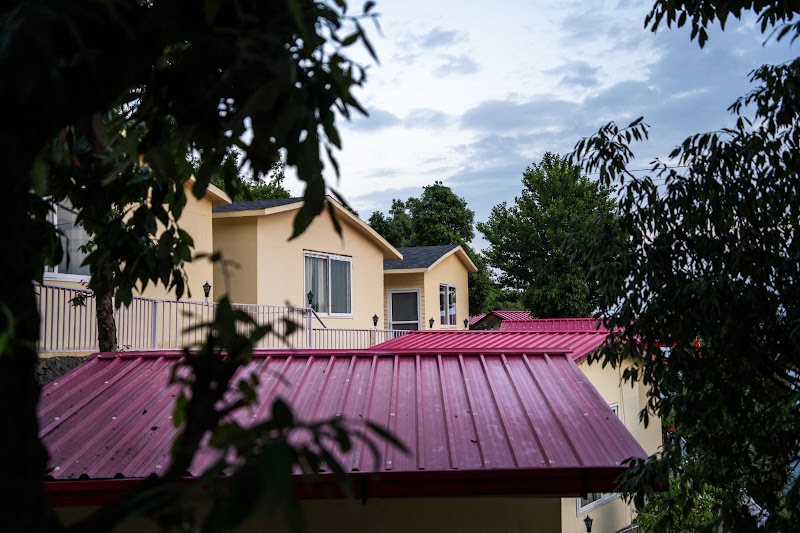 Ila by Aaryam - Ila by Aaryam Chamba - Mussoorie Rd, chopdriyal village, Kanatal, Chamba, Saklana Range, Uttarakhand 249145, India