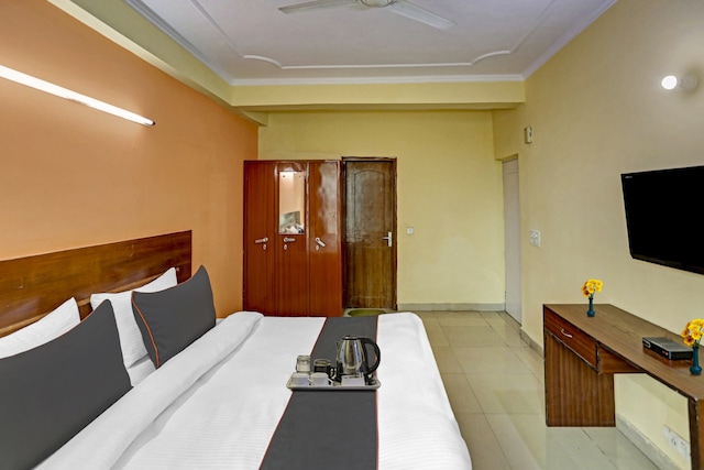 Collection O Hotel Grand Casa - Collection O Hotel Grand Casa T 23 Rd, T Block, Nathupur, Sector 24, Gurugram, Haryana 122002, India