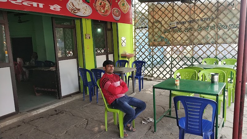 Chaudhary family dhaba - Chaudhary family dhaba W454+JPW, Ramghat Rd, Raza Nagar, Quarsi, Aligarh, Uttar Pradesh 202002, India