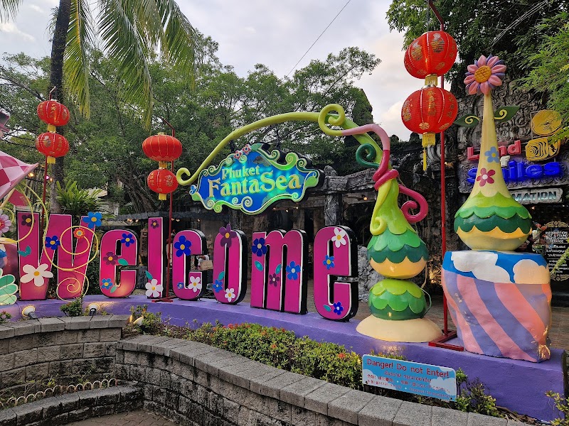 Phuket FantaSea - Phuket FantaSea 99, Tambon Kamala, Amphoe Kathu, Chang Wat Phuket 83150, Thailand