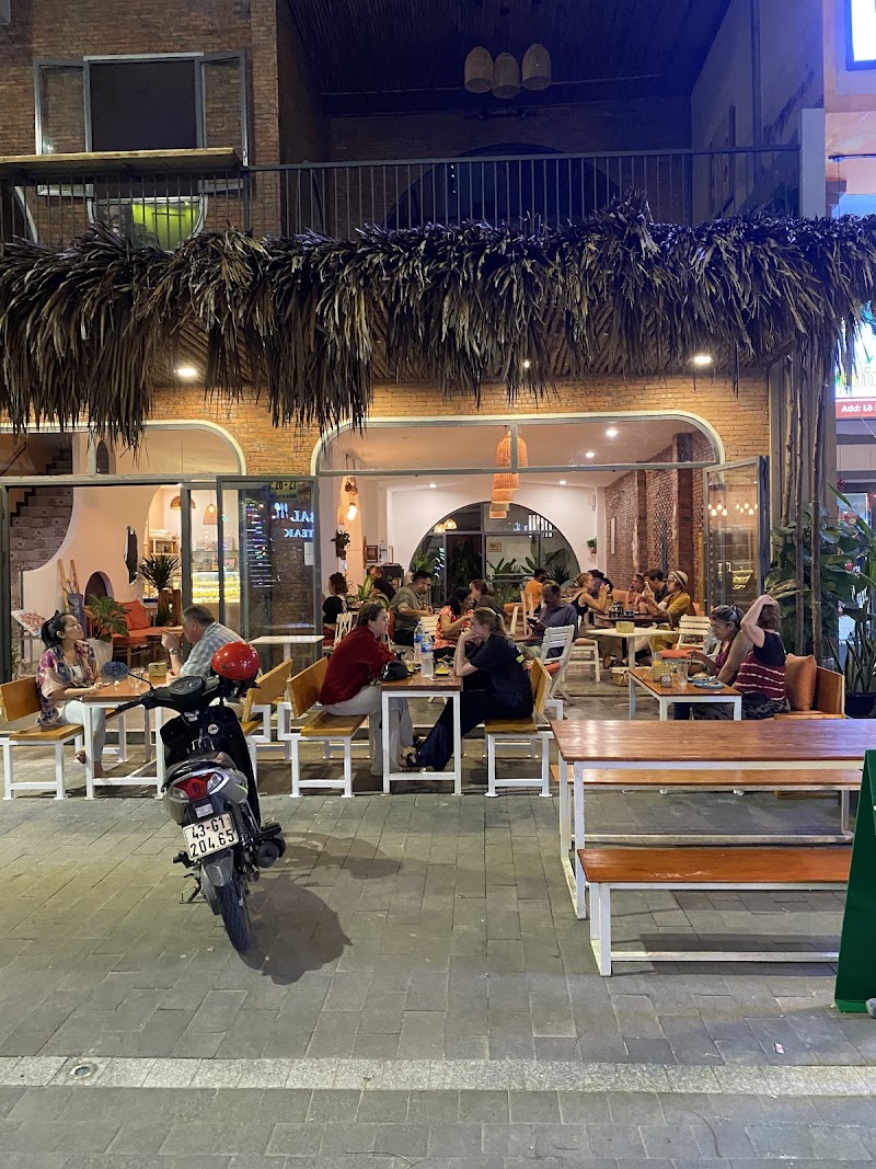Roots Plant-Based Cafe