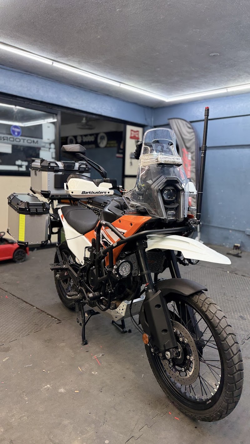 MOTODRIFT - Bike/Motorcycle Accessories, Helmet & Riding Gear Store - MOTODRIFT - Bike/Motorcycle Accessories, Helmet & Riding Gear Store Motodrift #1677, 27th Main, 22nd Cross Rd, behind KLM Fashion Mall, 2nd Sector, Sector 2, HSR Layout, Bengaluru, Karnataka 560102, India