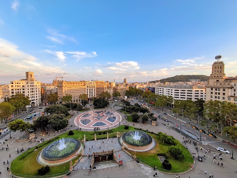 Skybar Barcelona (45 Times Barcelona Hotel) - Skybar Barcelona (45 Times Barcelona Hotel) Skybar Barcelona (45Times Barcelona Hotel, Pl. de Catalunya, 10, Eixample, 08002 Barcelona, Spain