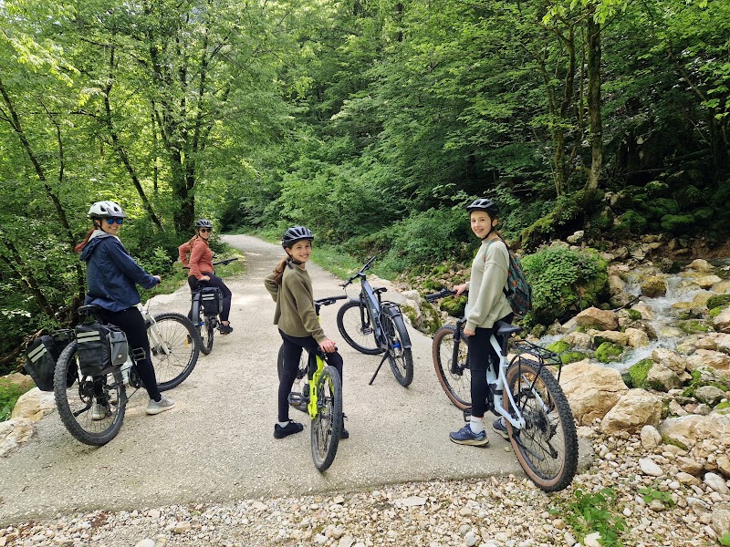 Active Slovenia Travel - Active Slovenia Travel Čezsoča 71, 5230 Bovec, Slovenia